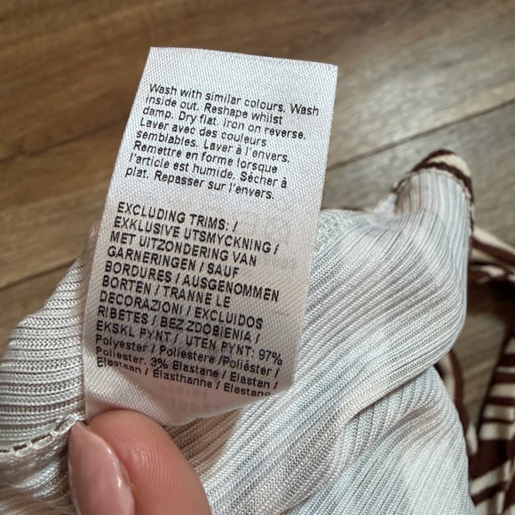 River Island Safari Zebra Print cropped halter top - Picture 8 of 8